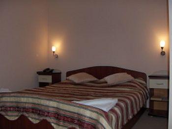 Guesthouse Stefi ริชนอฟ ภายนอก รูปภาพ