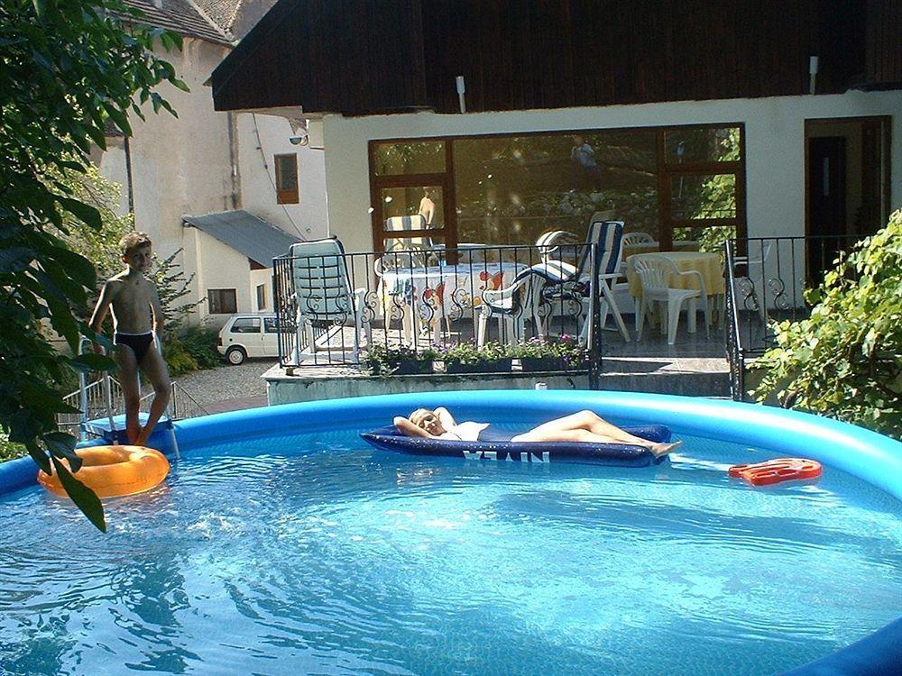 Guesthouse Stefi ริชนอฟ ภายนอก รูปภาพ