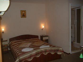 Guesthouse Stefi ริชนอฟ ภายนอก รูปภาพ